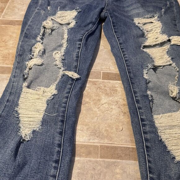 Judy Blue Straight Fit Jeans Distressed Medium Wash Stretch Size 13/31 - Picture 3 of 15